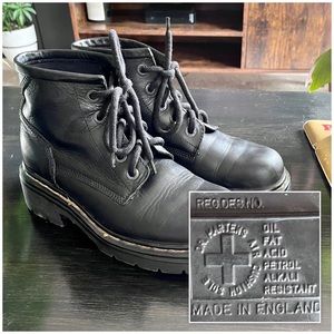 Dr Martens Boots UK7 US8 (women) Black Made in England Used Punk Oi Skin DMs